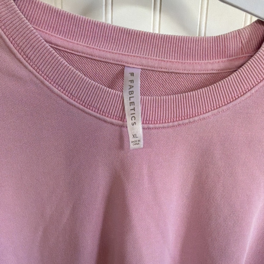 Fabletics Sweatshirt Women's XL Pink Pullover Crew Neck Oversized Cropped Solid